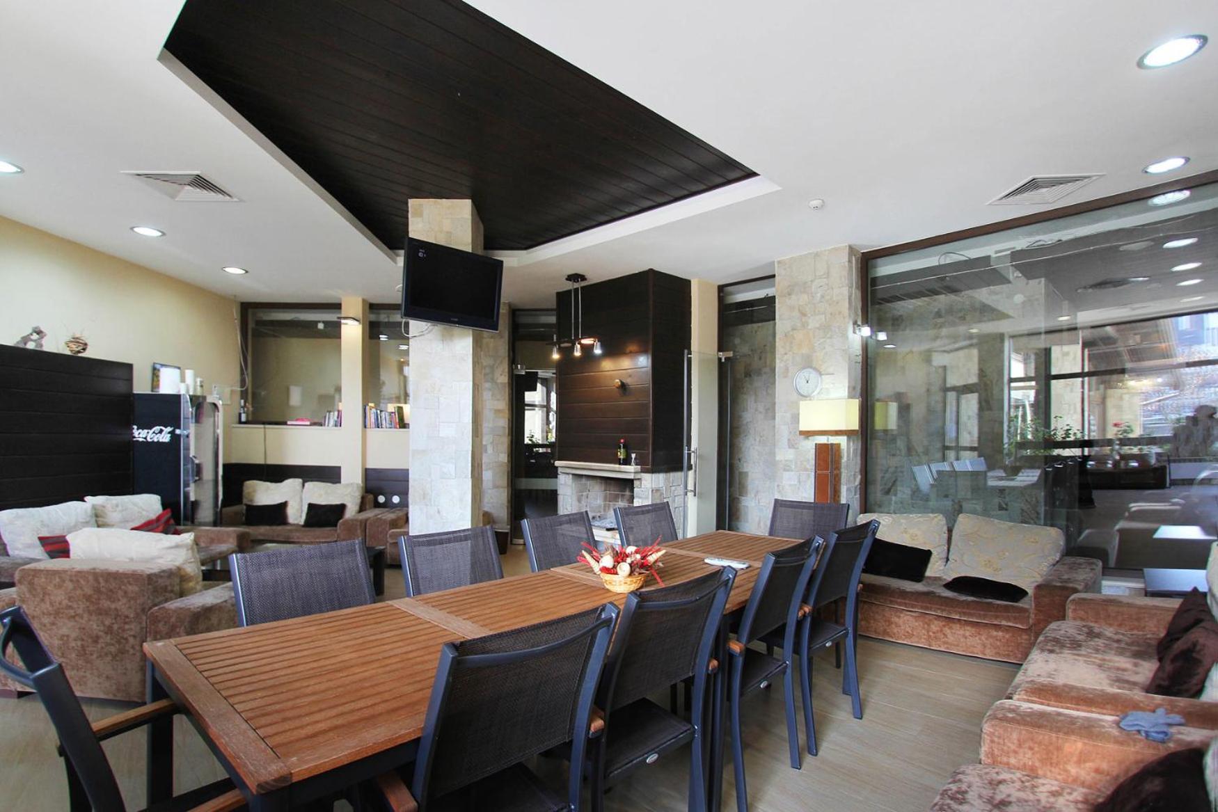 Alpine Lodge Bansko Apartments Экстерьер фото