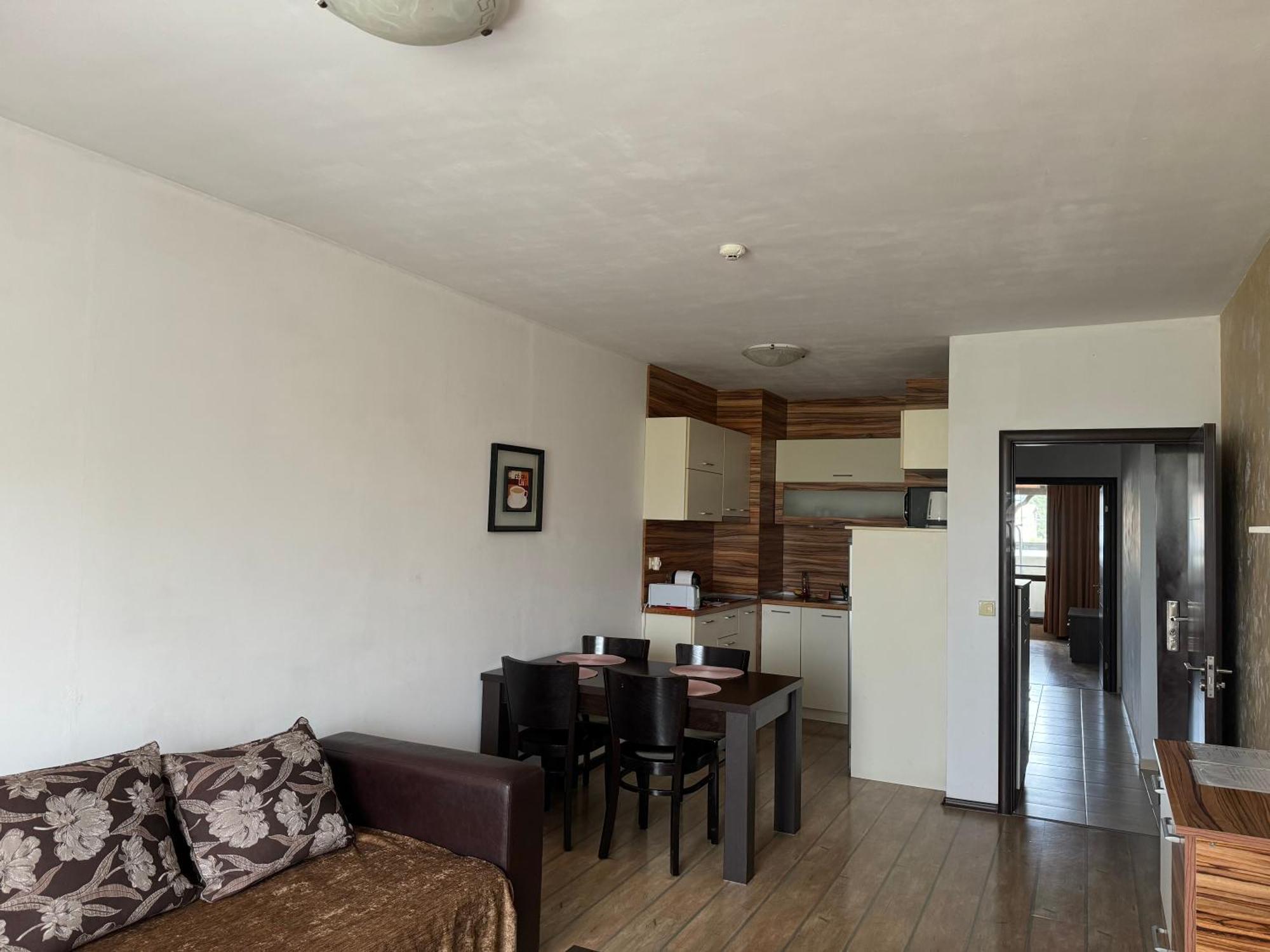 Alpine Lodge Bansko Apartments Экстерьер фото